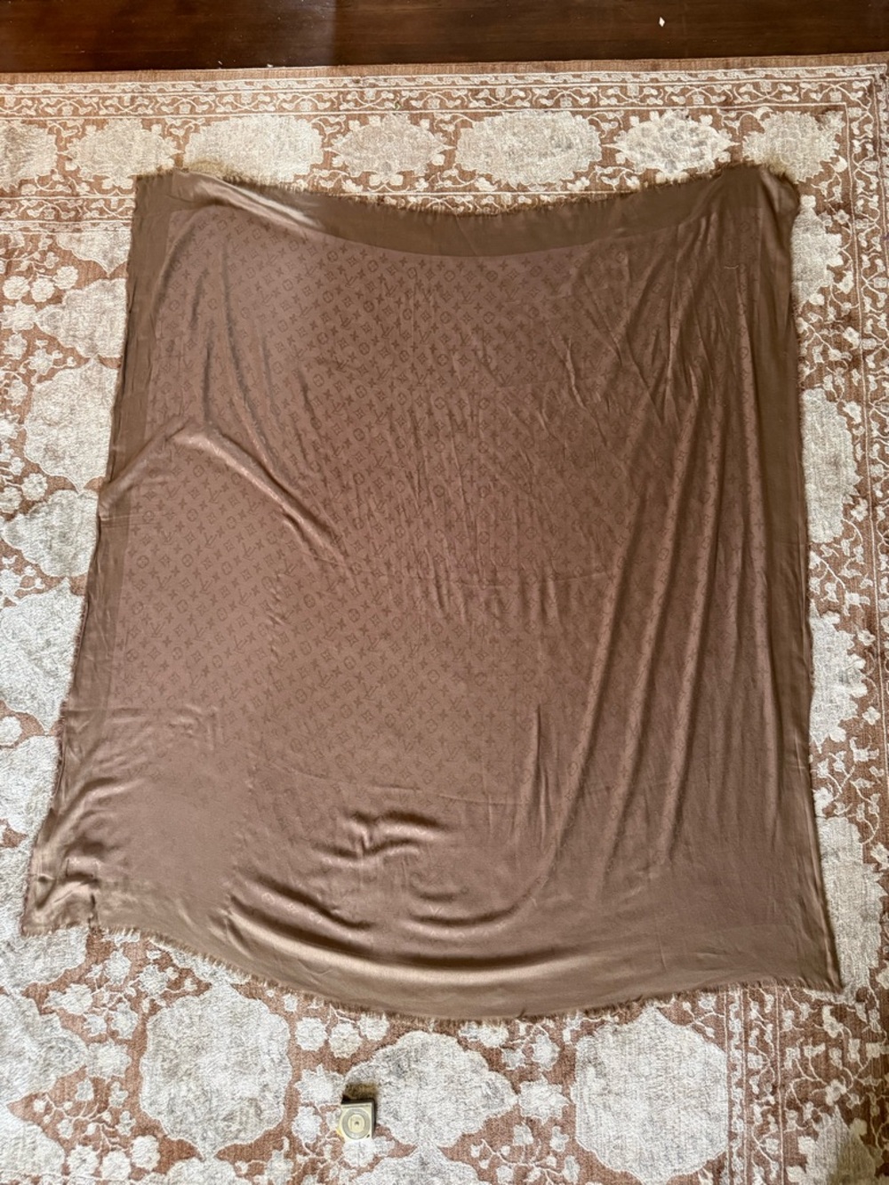 Louis Vuitton taupe Monogram large silk Shawl Scarf 57.5” x 53.5 - Picture 8 of 16